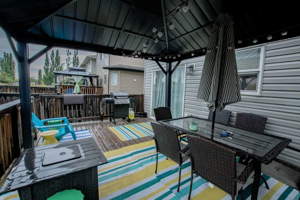 7406 91 Street Grande Prairie AB T8X 0J1