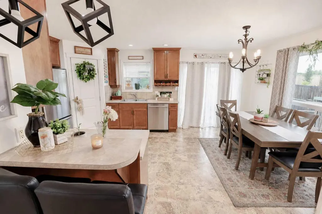 7406 91 Street Grande Prairie AB T8X 0J1