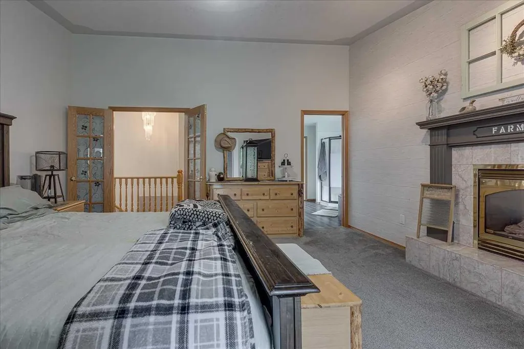 29104 Highway 27 Rural Mountain View County AB T4H 1P2