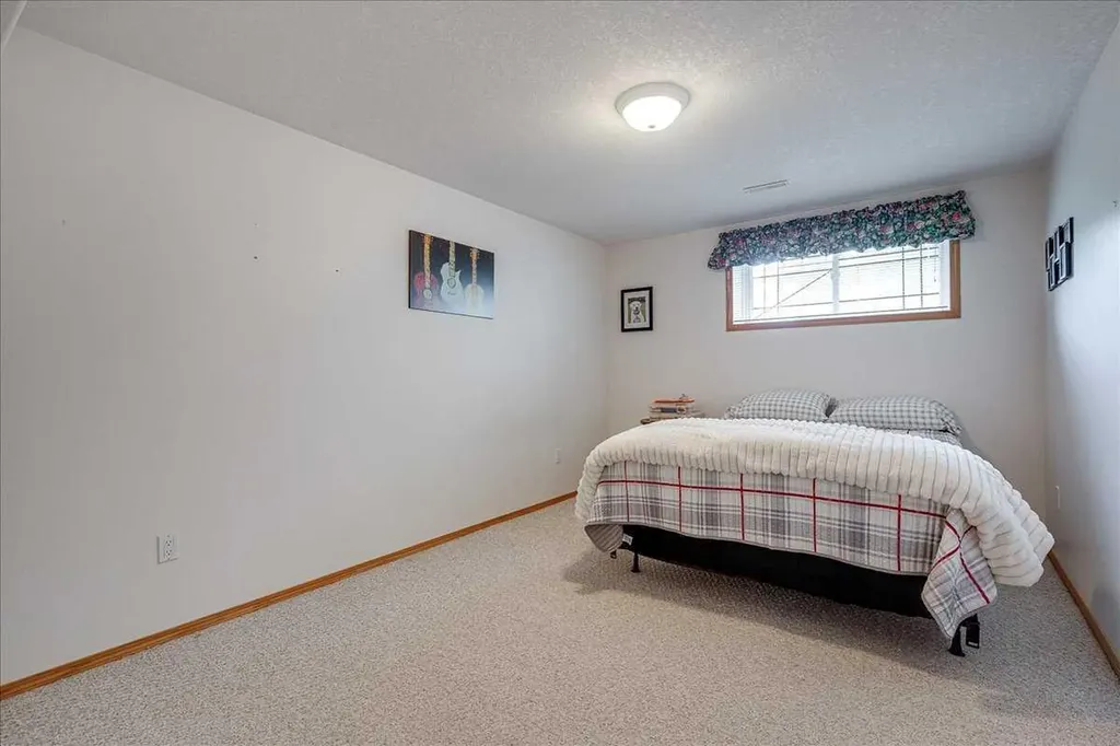29104 Highway 27 Rural Mountain View County AB T4H 1P2