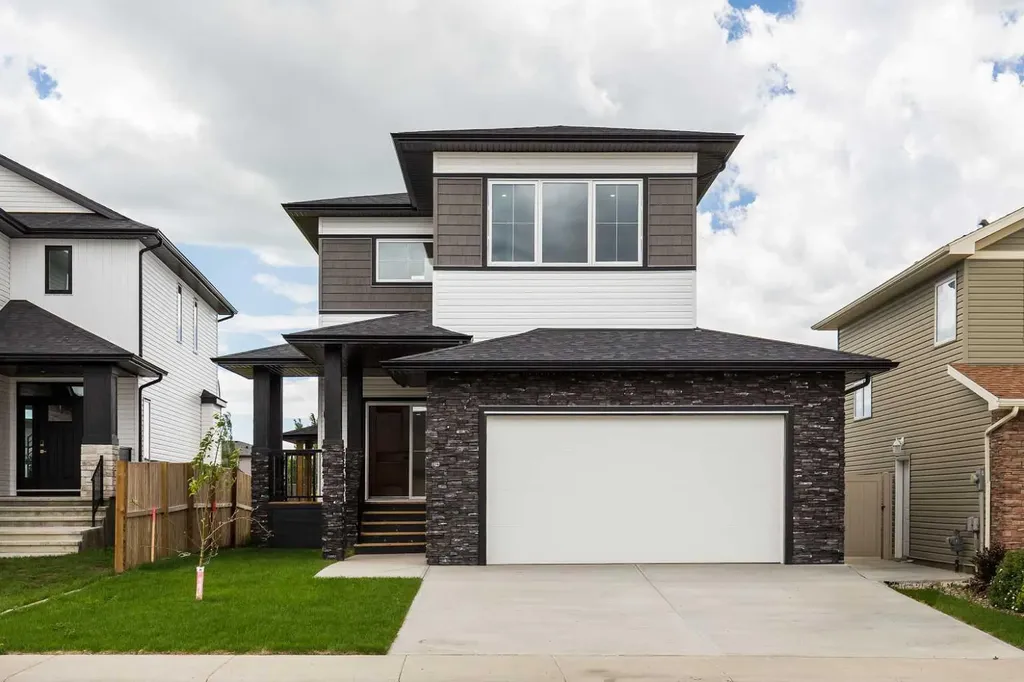 393 Rivergrove Chase W Lethbridge AB T1K 8E9