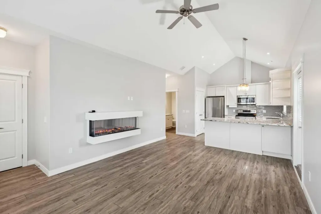20 River Heights View Cochrane AB T4C 0M9