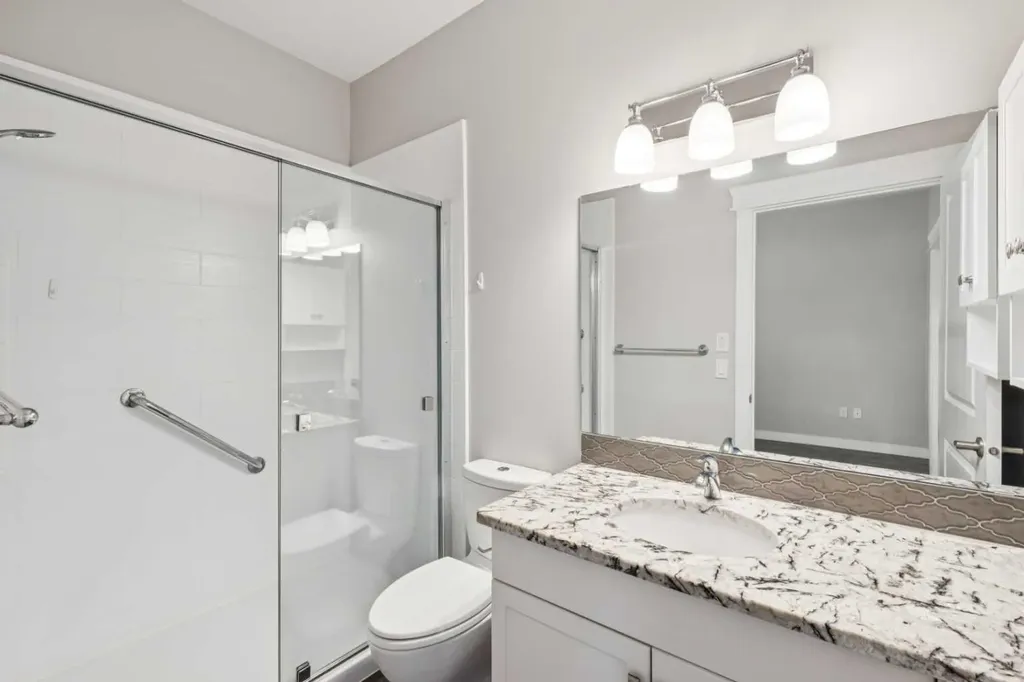 20 River Heights View Cochrane AB T4C 0M9