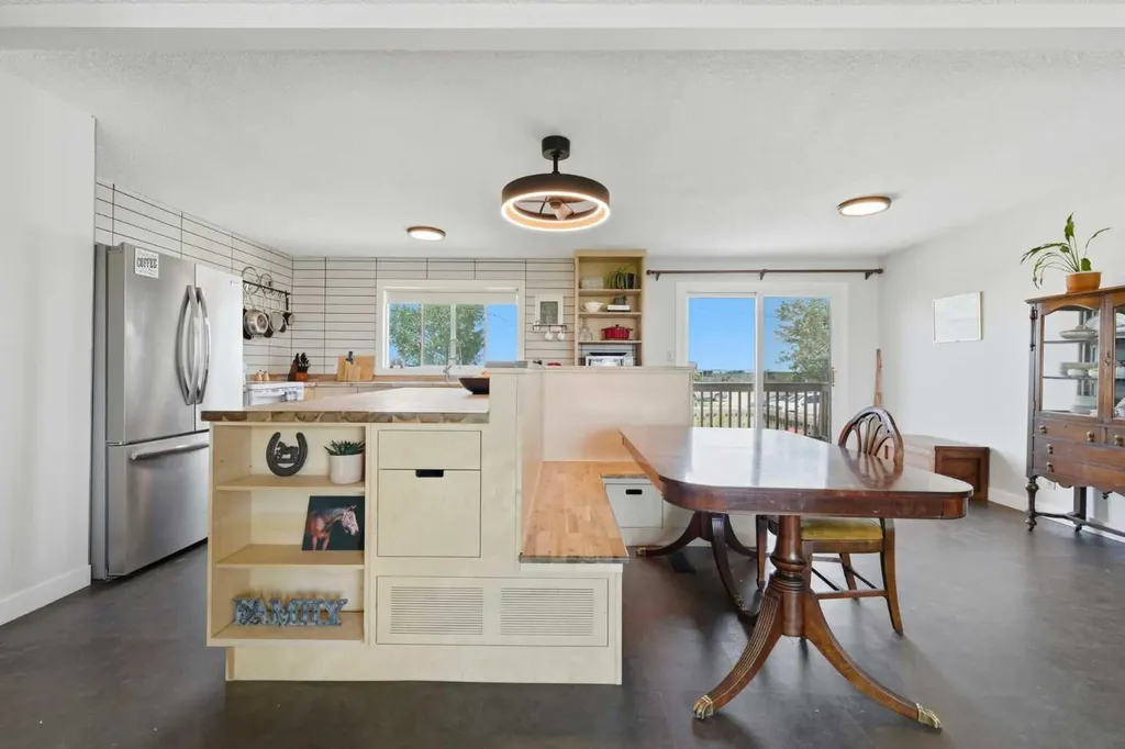 283082 Township Road 254 Rural Rocky View County AB T1Z 0L9