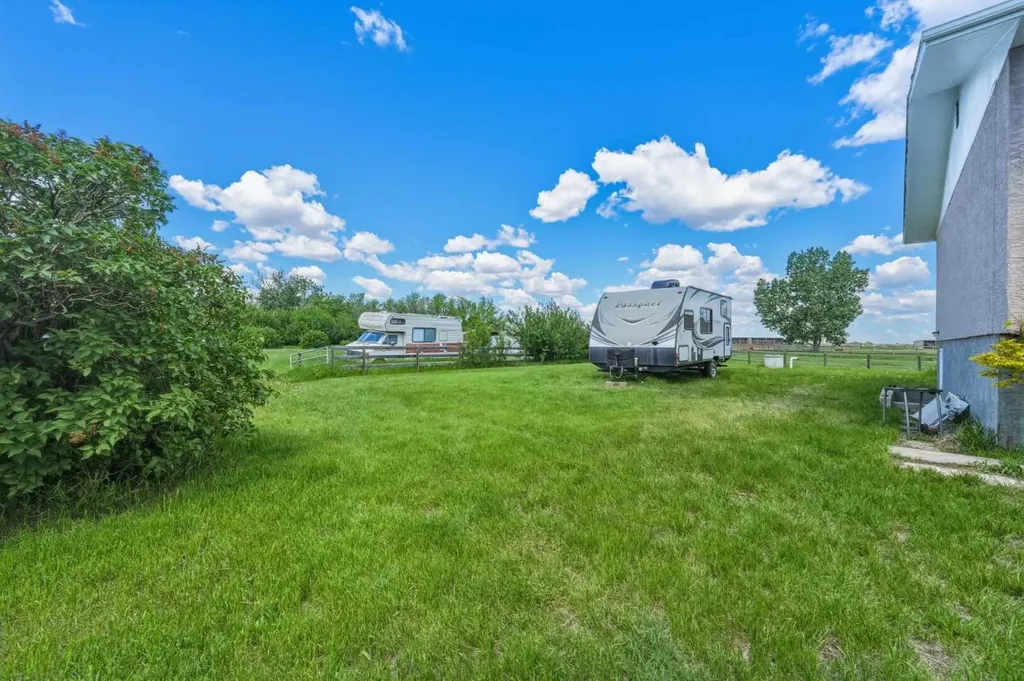 283082 Township Road 254 Rural Rocky View County AB T1Z 0L9