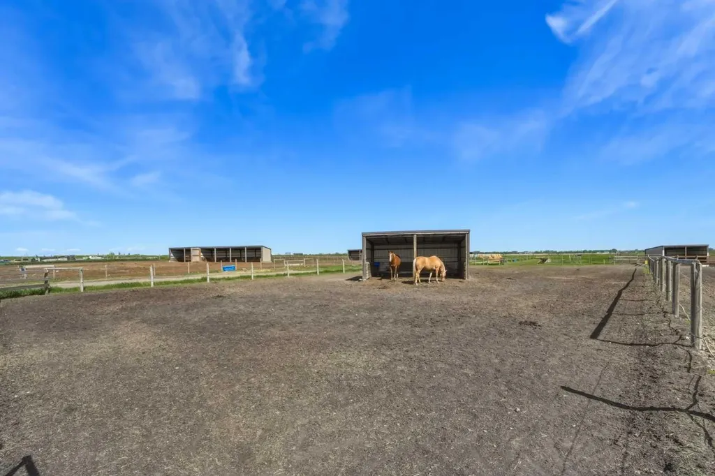283082 Township Road 254 Rural Rocky View County AB T1Z 0L9