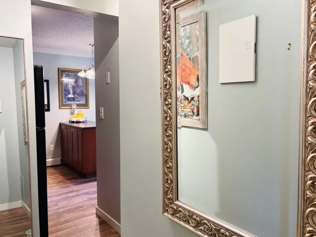 2010 11 Avenue SW Calgary AB T3C 0P1