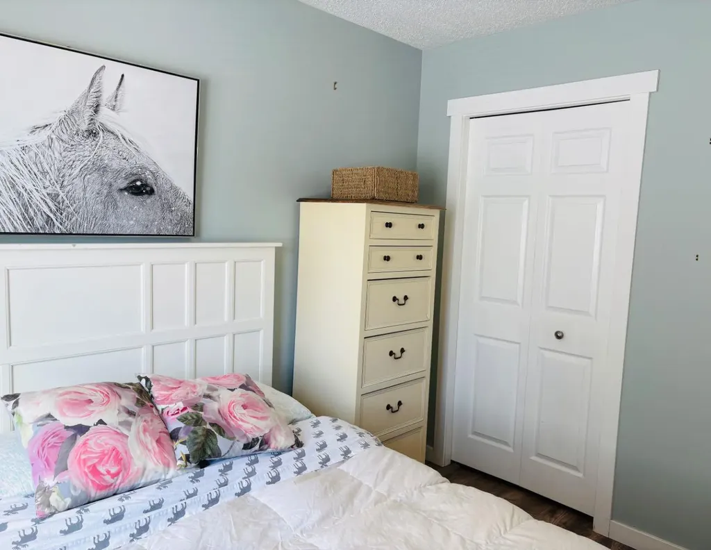 2010 11 Avenue SW Calgary AB T3C 0P1