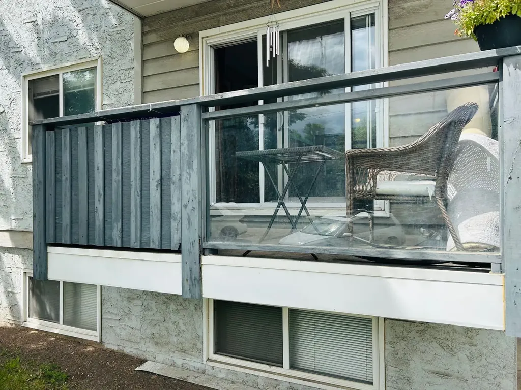 2010 11 Avenue SW Calgary AB T3C 0P1