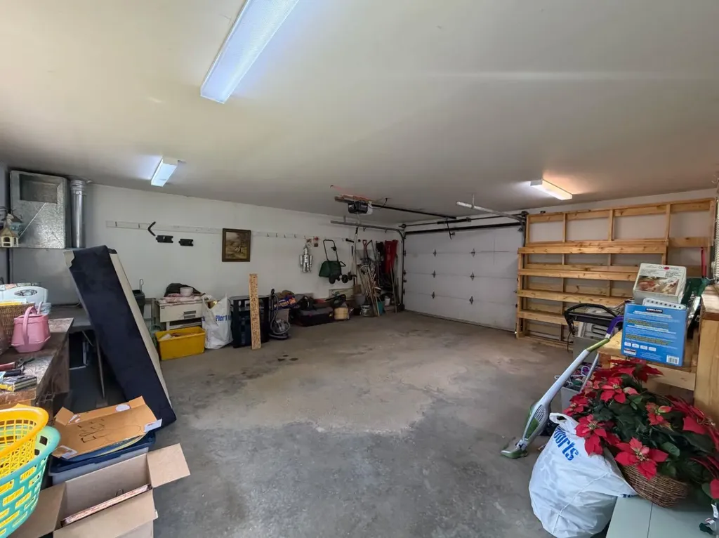 415 8 Street E Drumheller AB T0J0Y5