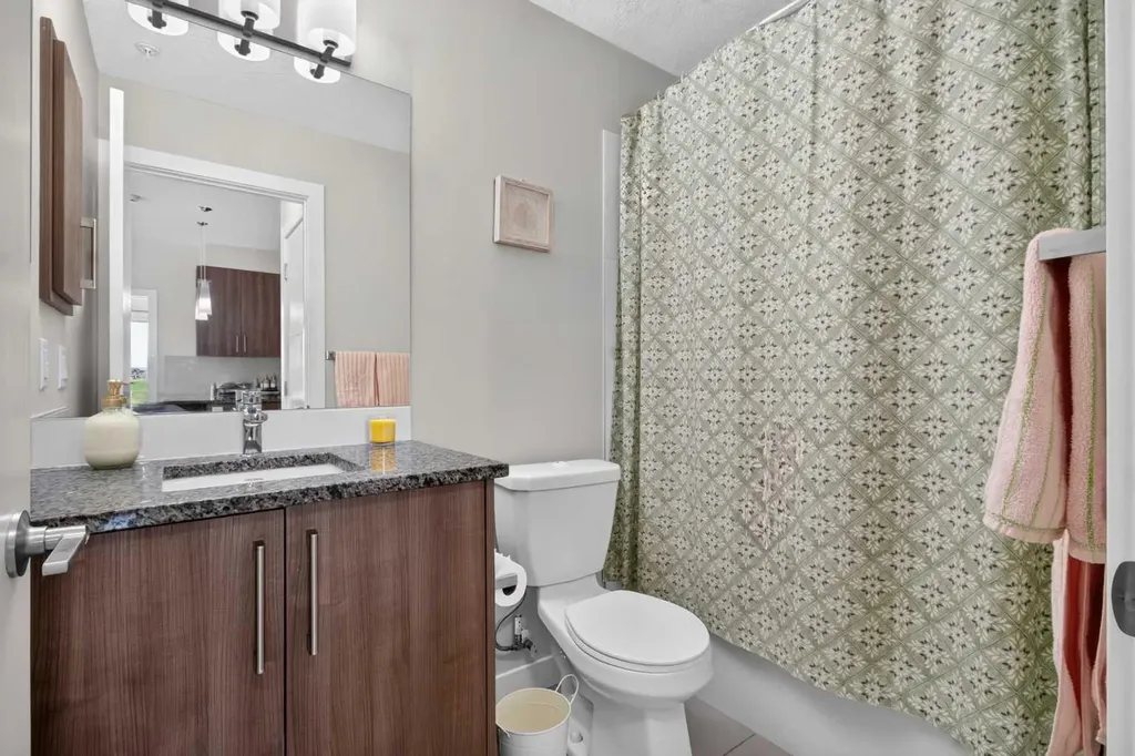 4 Sage Hill Terrace NW Calgary AB T3R 0W4