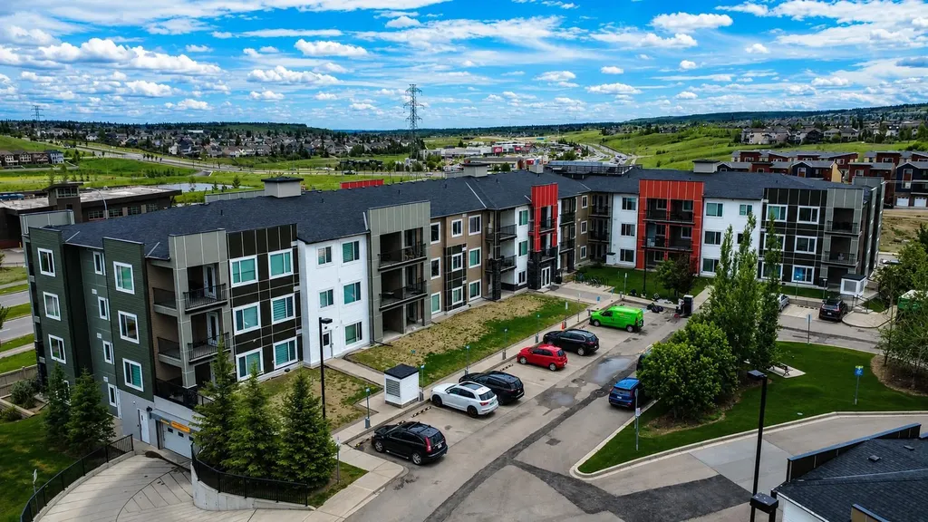 4 Sage Hill Terrace NW Calgary AB T3R 0W4