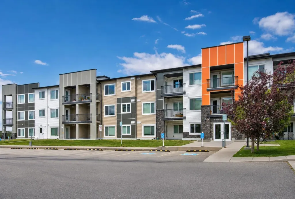 4 Sage Hill Terrace NW Calgary AB T3R 0W4