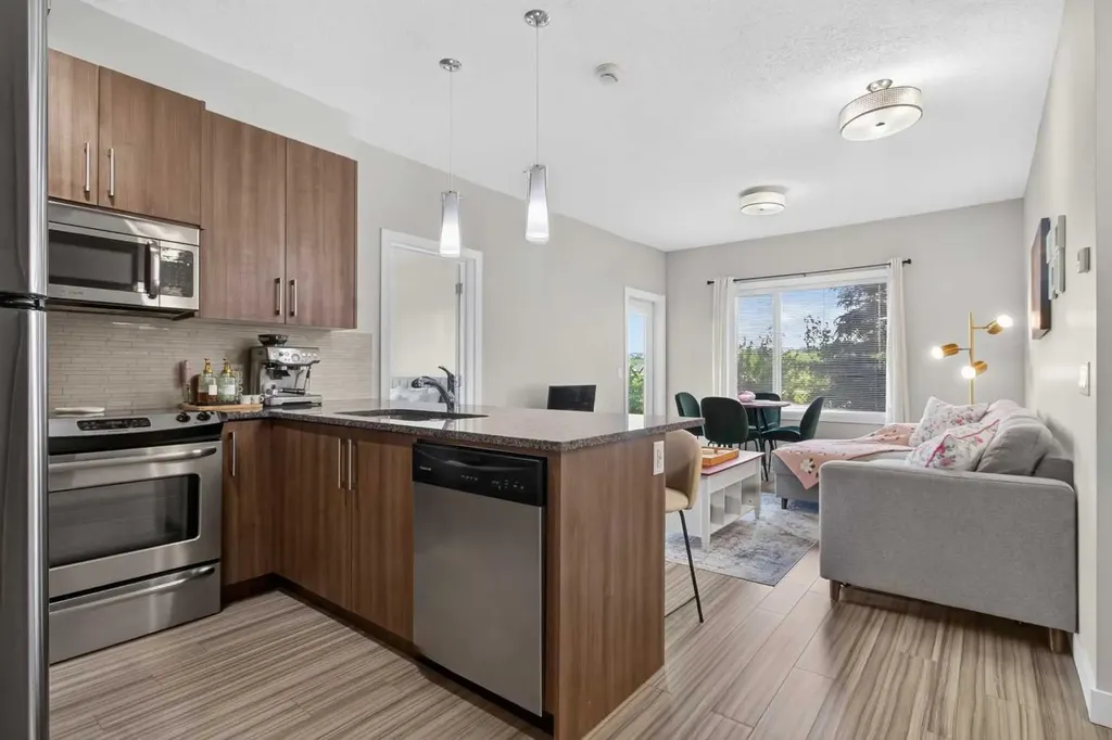 4 Sage Hill Terrace NW Calgary AB T3R 0W4