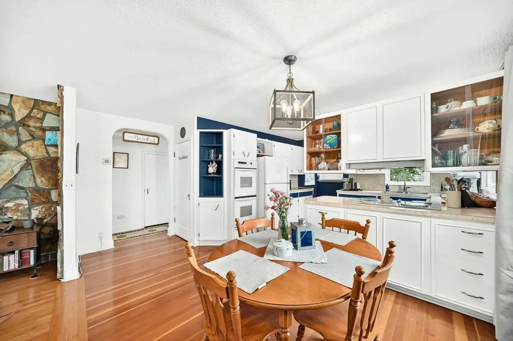 218 Southridge Place Didsbury AB T0M 0W0