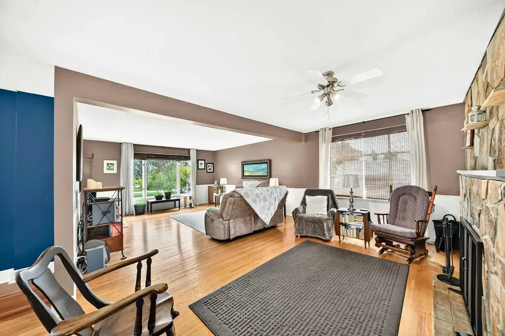 218 Southridge Place Didsbury AB T0M 0W0