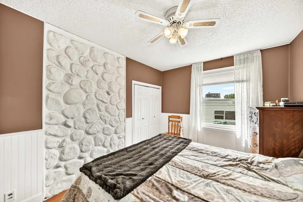 218 Southridge Place Didsbury AB T0M 0W0