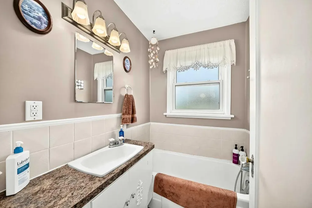 218 Southridge Place Didsbury AB T0M 0W0