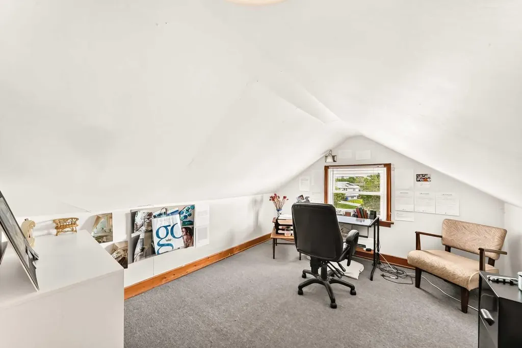 218 Southridge Place Didsbury AB T0M 0W0
