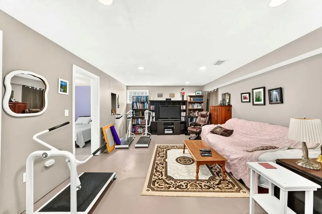 218 Southridge Place Didsbury AB T0M 0W0