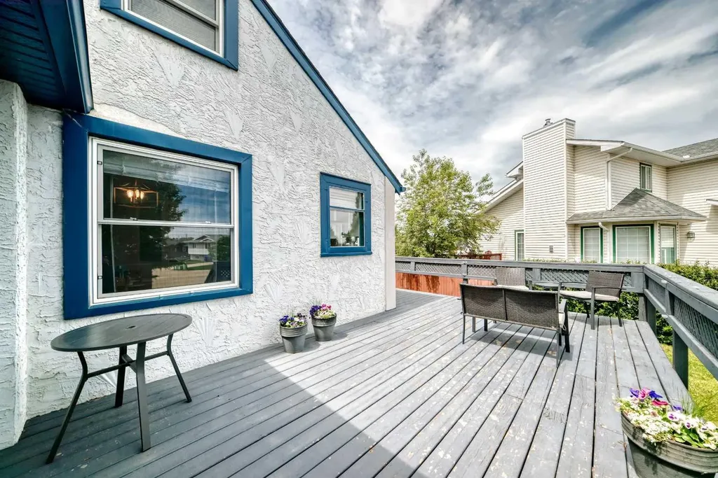 218 Southridge Place Didsbury AB T0M 0W0