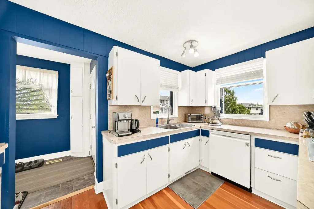 218 Southridge Place Didsbury AB T0M 0W0