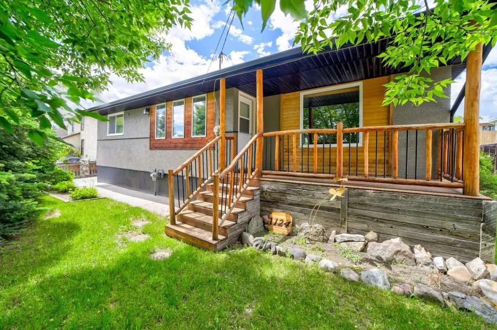 1124 James Avenue Pincher Creek AB T0K 1W0