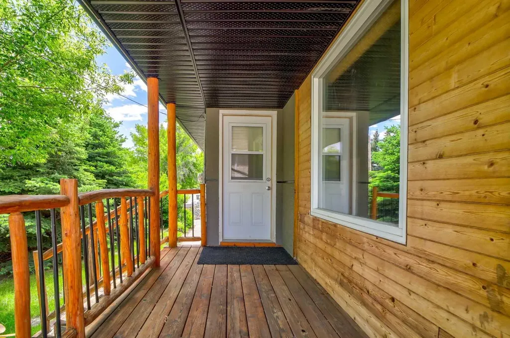 1124 James Avenue Pincher Creek AB T0K 1W0