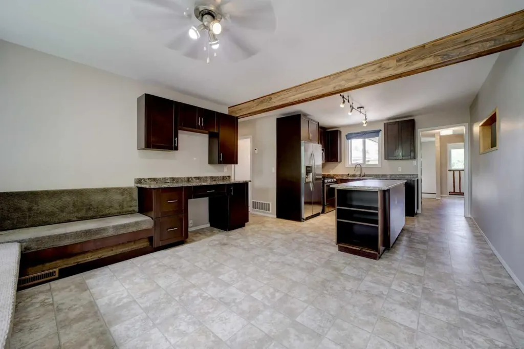1124 James Avenue Pincher Creek AB T0K 1W0
