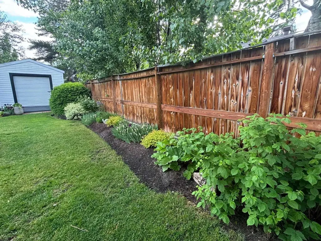 38 Blueberry Drive Whitecourt AB T7S1R2