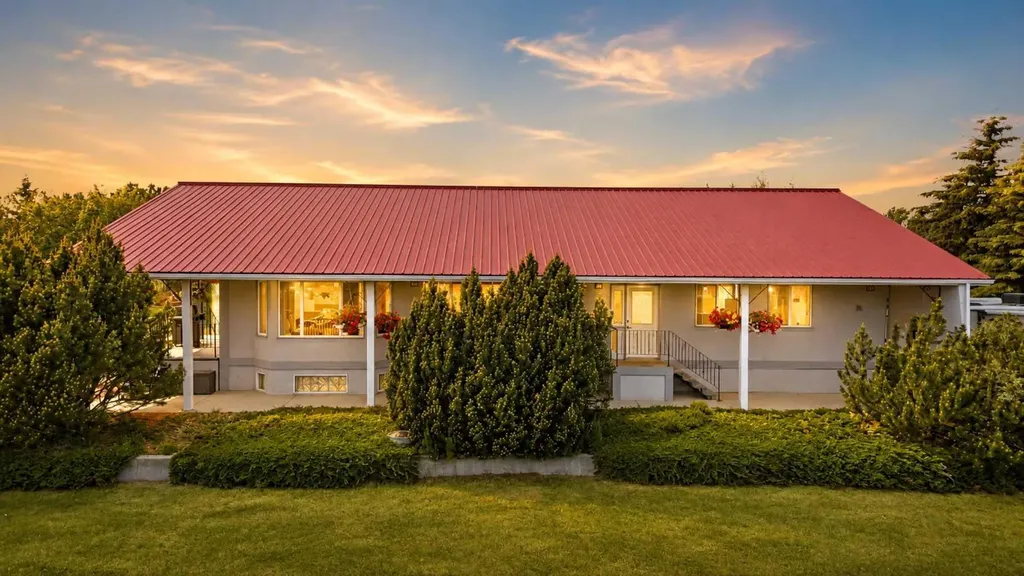 45 Morning Meadows Drive Rural Ponoka County AB T4J 1R3