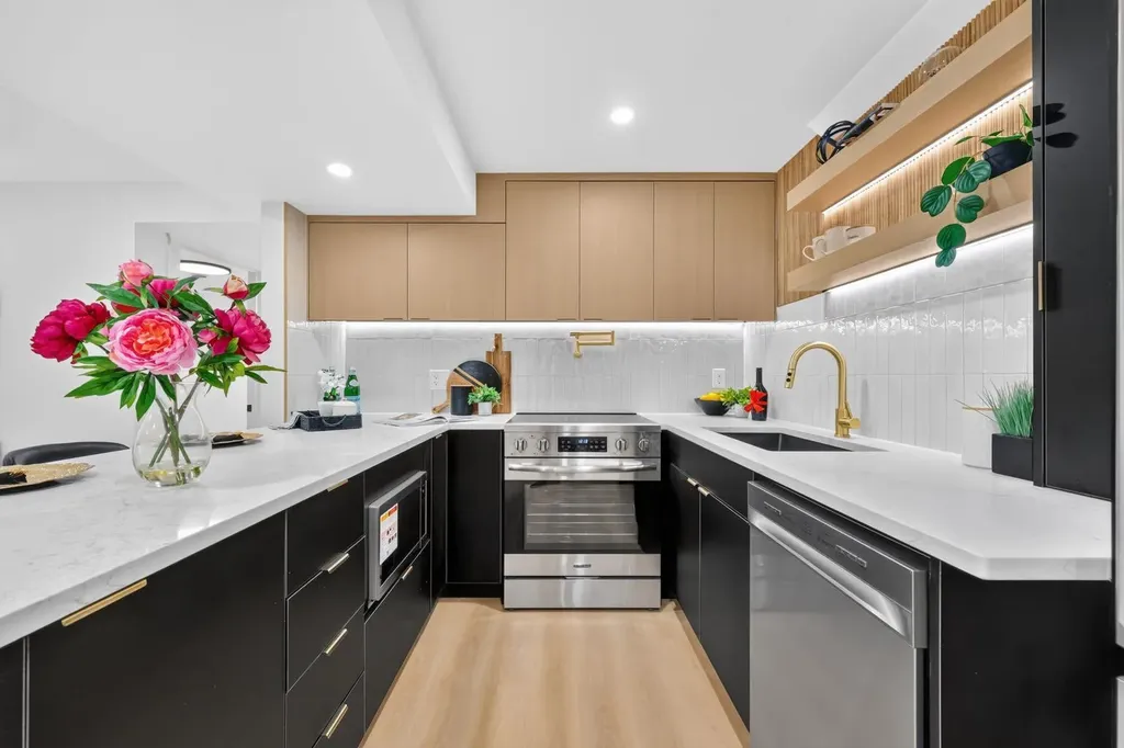 4911 Marcombe Road NE Calgary AB T2A 3G4