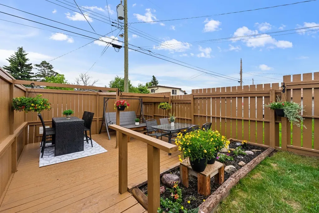 4911 Marcombe Road NE Calgary AB T2A 3G4