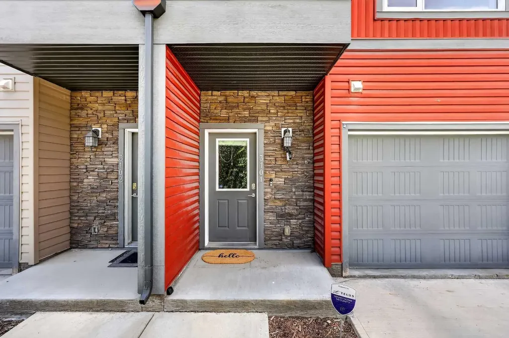 5305 32 Avenue SW Calgary AB T3E 8A2