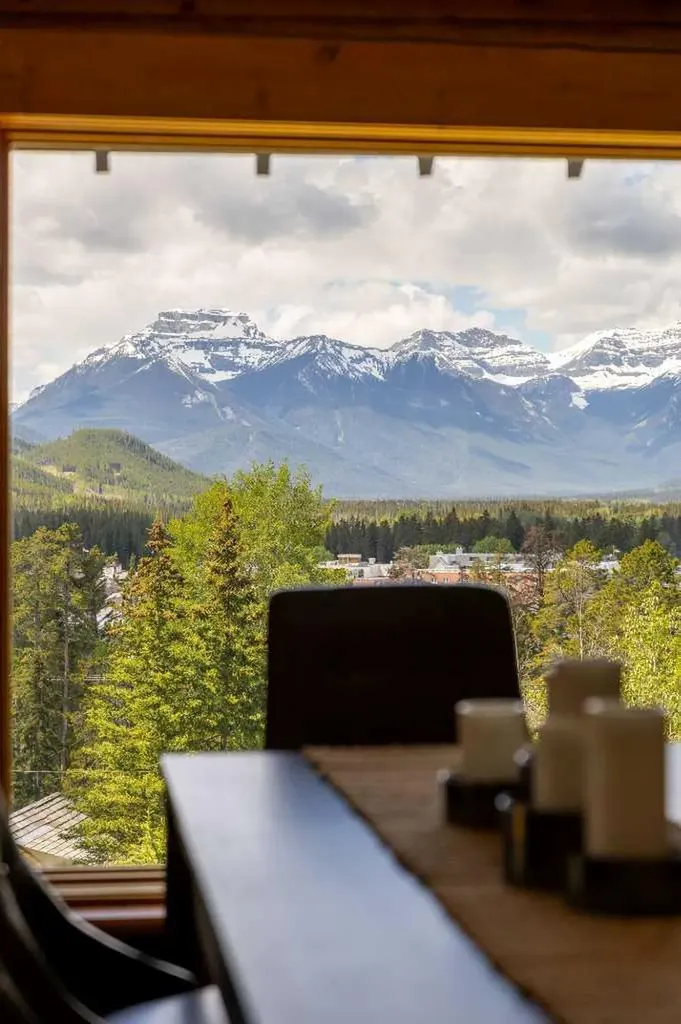 212 St. Julien Road Banff AB T1L 1A9