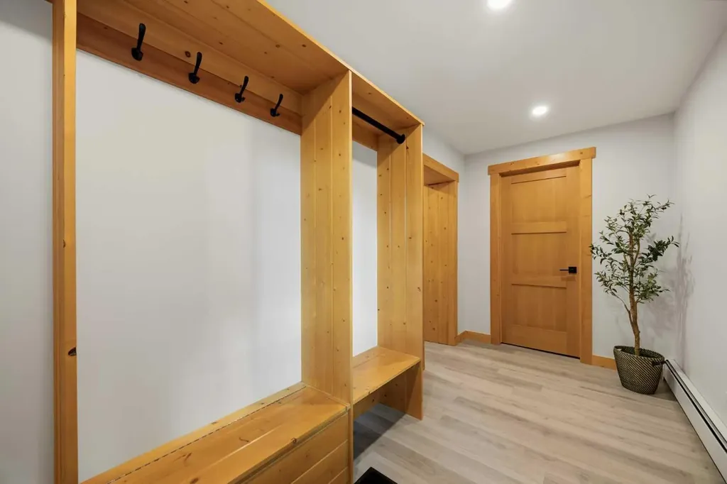 212 St. Julien Road Banff AB T1L 1A9