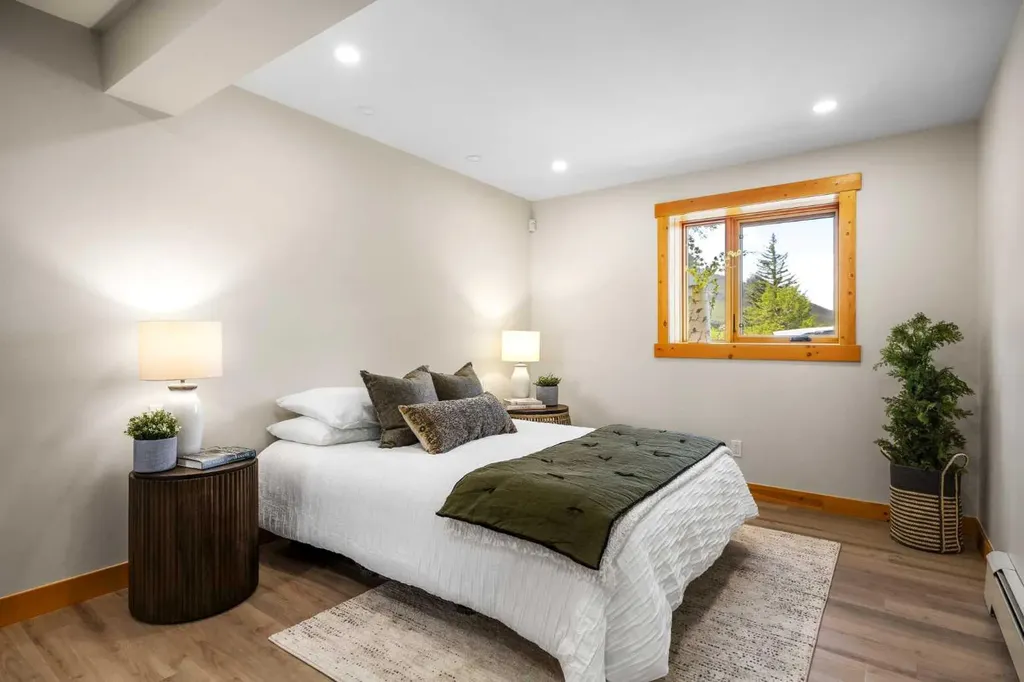 212 St. Julien Road Banff AB T1L 1A9