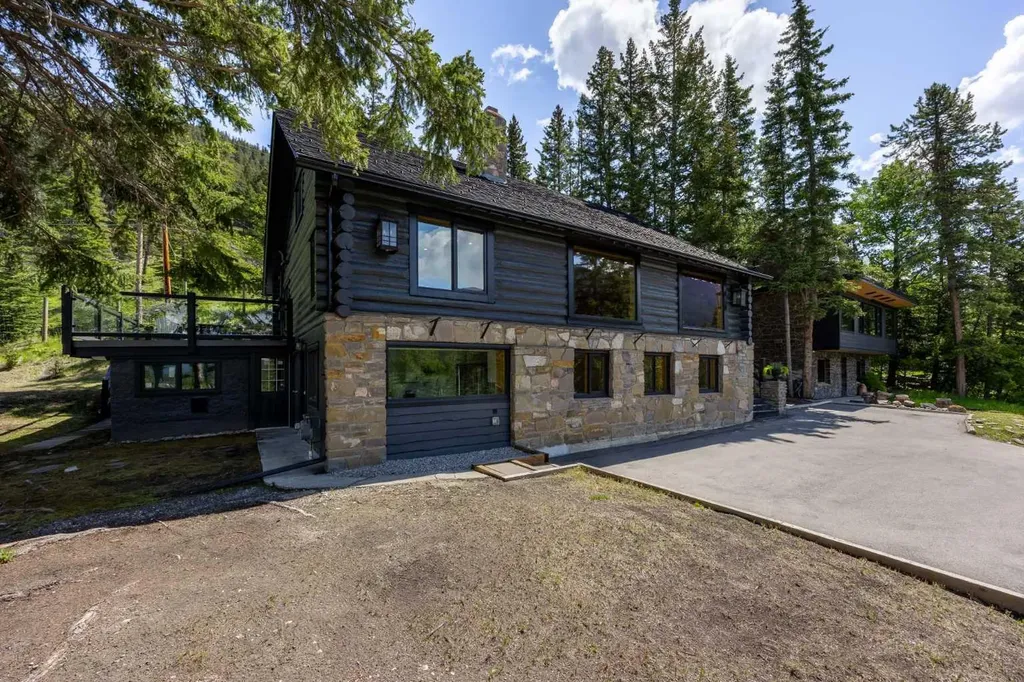 210 St. Julien Road Banff AB T1L 1A9