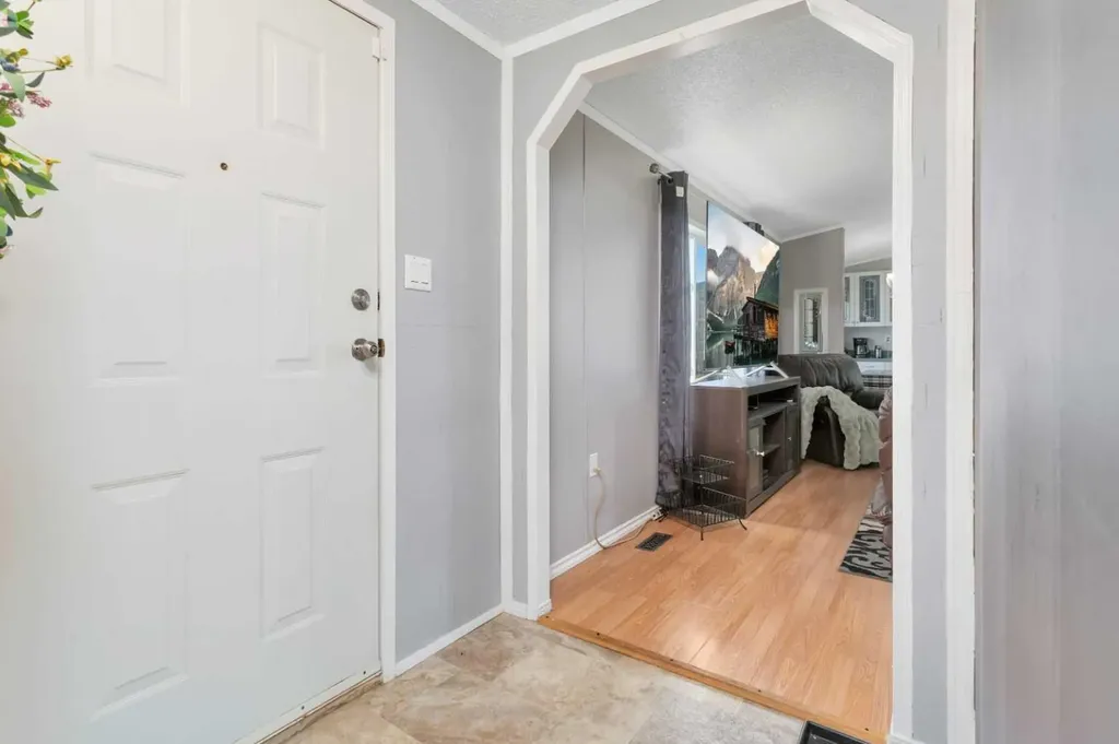 4520 59 Street Rocky Mountain House AB T4T 1N9
