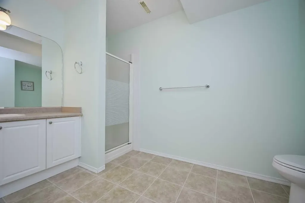 10626 Royal Oaks Drive Grande Prairie AB T8V 8G3