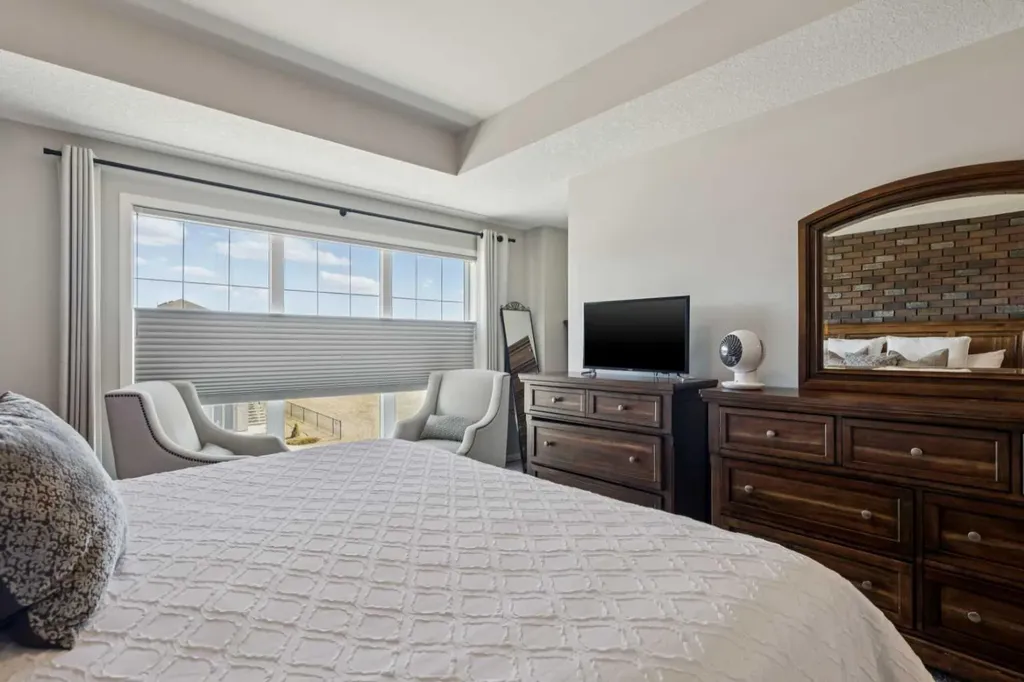 293 Masters Avenue SE Calgary AB T3M 2C1