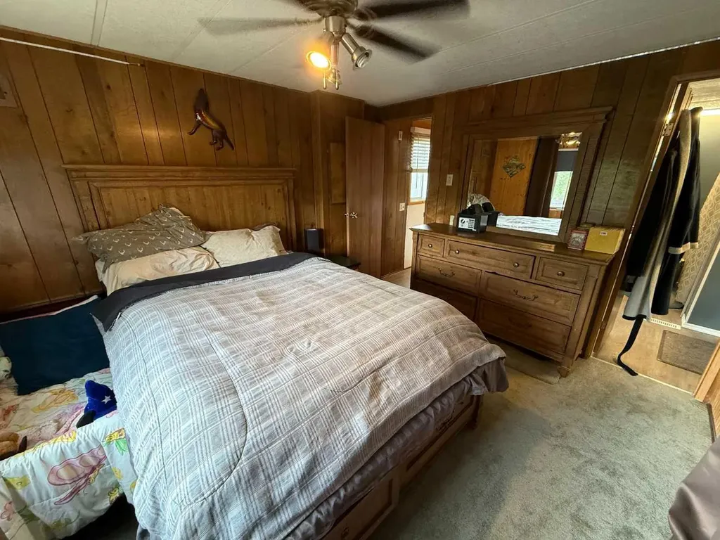 133 Jarvis Street Hinton AB T7V 1R9