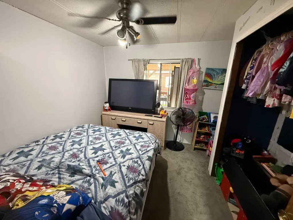 133 Jarvis Street Hinton AB T7V 1R9