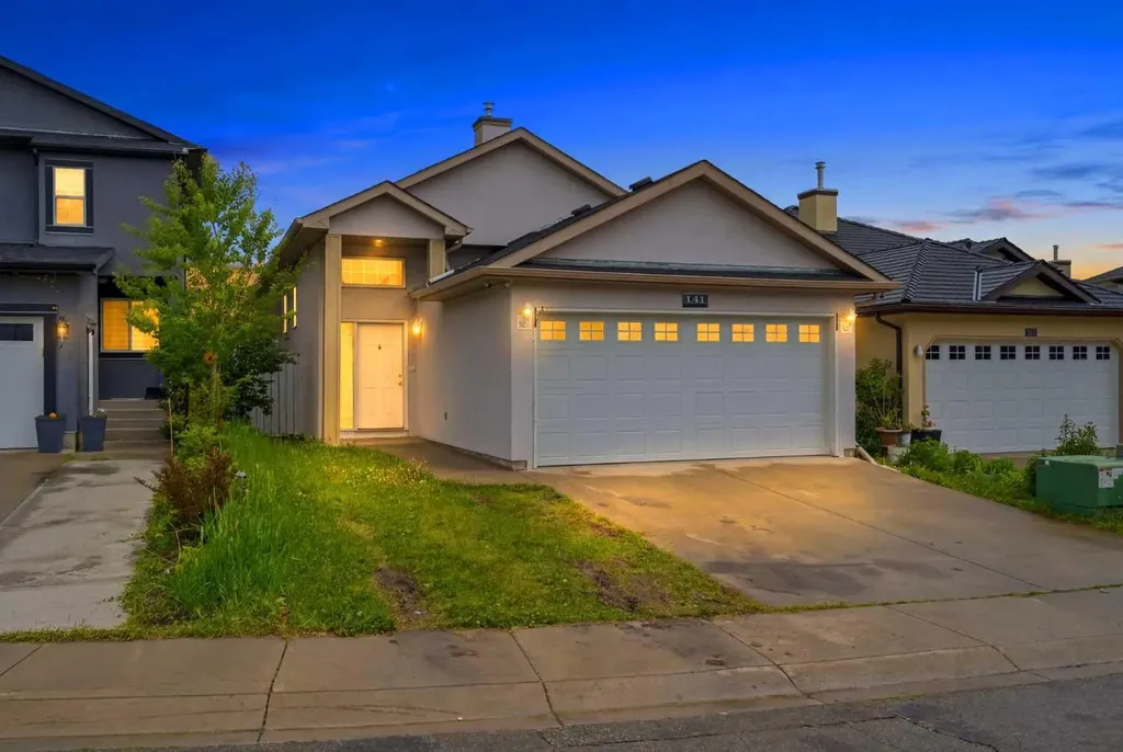 141 Tarawood Place NE Calgary AB T3J 5B4