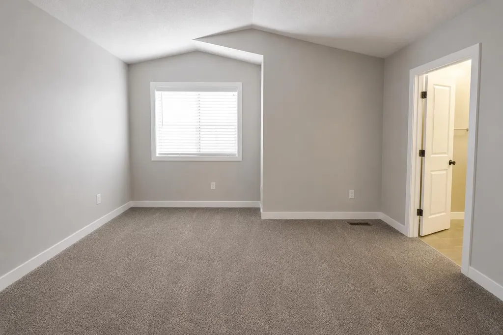 8722 Willow Drive Grande Prairie AB T8X 0G8