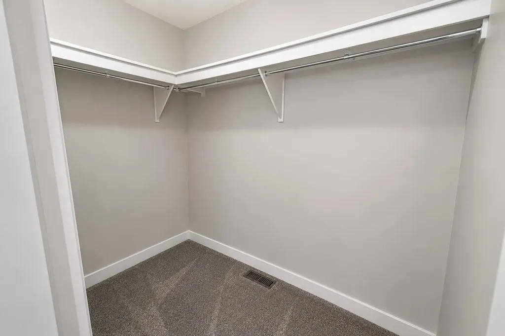 8722 Willow Drive Grande Prairie AB T8X 0G8