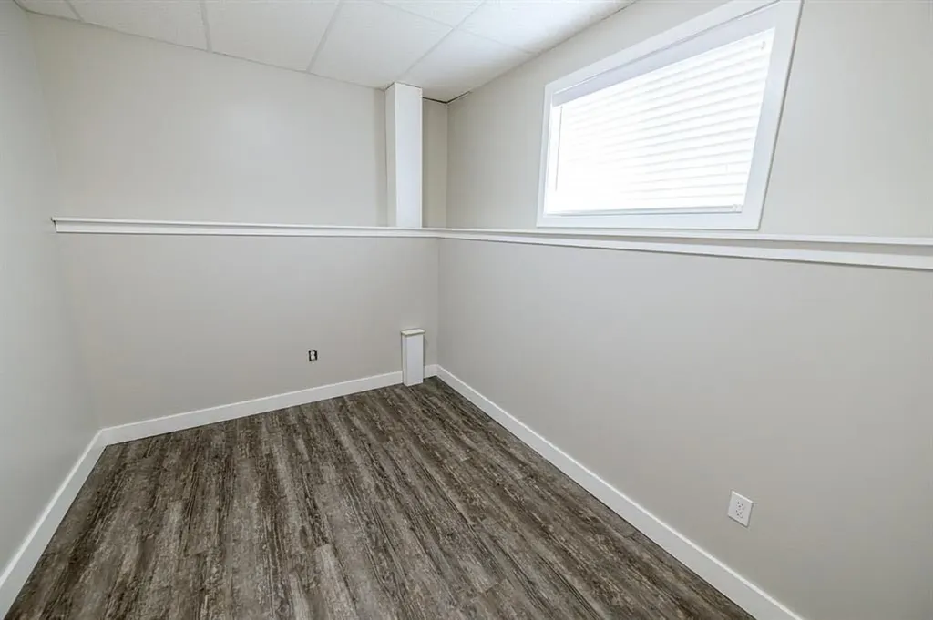 8722 Willow Drive Grande Prairie AB T8X 0G8