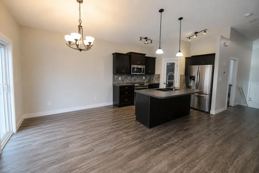 8722 Willow Drive Grande Prairie AB T8X 0G8
