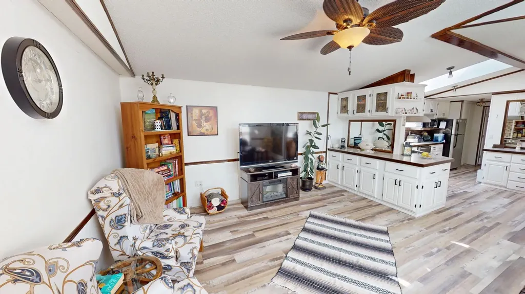 626 3 Avenue Bassano AB T0J0B0