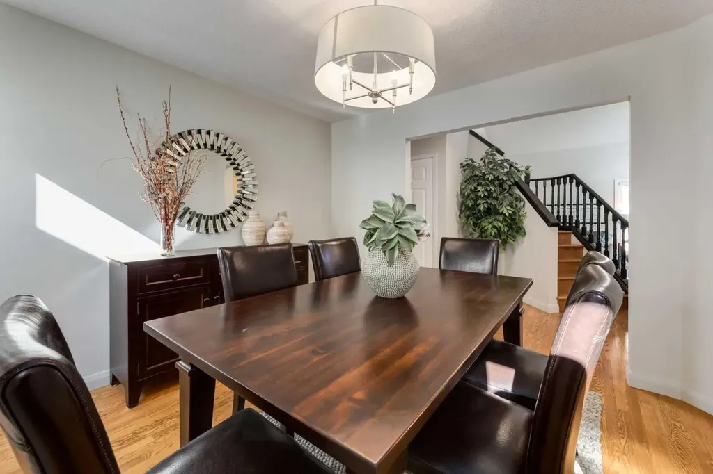 37 Douglasview Circle SE Calgary AB T2Z 2P4